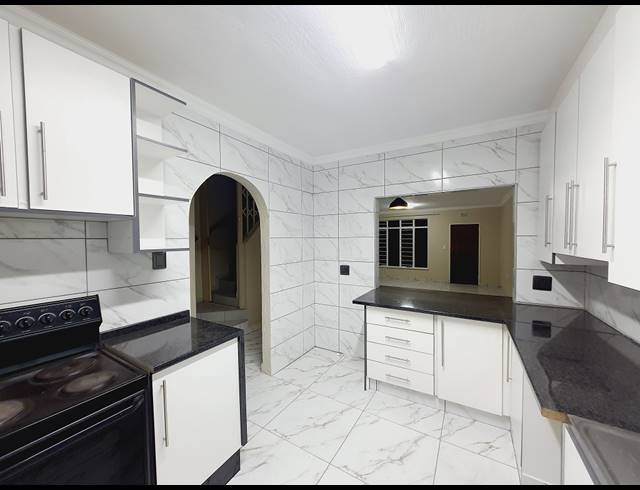 3 BEDROOM TOWNHOUSE SOLD IN HALFWAY GARDENS